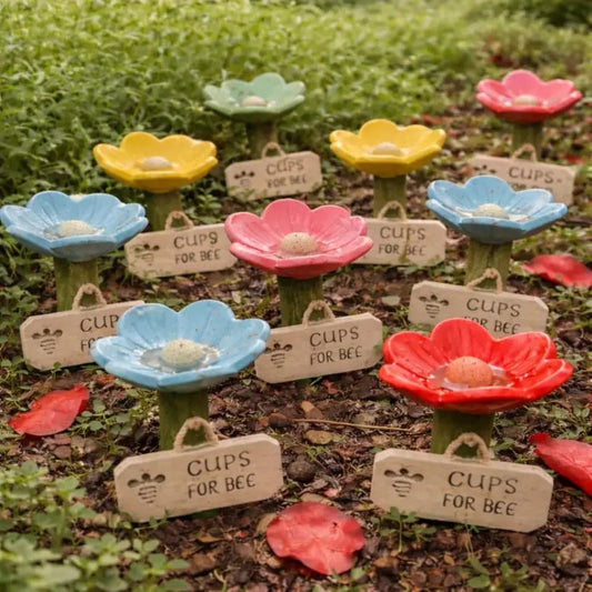 🔥Limited Sale 70% OFF🌸Flower-Shaped Ceramic Bee Watering Station🐝💧