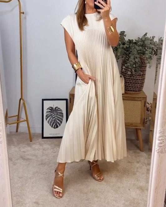 🔥Summer Limited Sale🔥Sleeveless pleated simple solid color dress