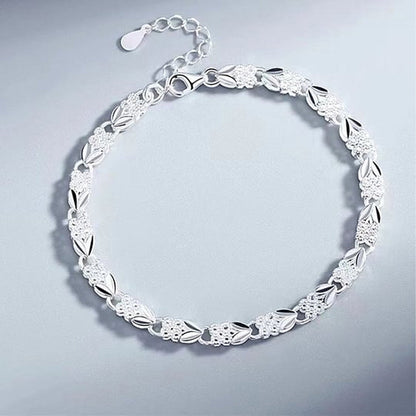 💥Buy 2 Get 10% O ff✨Elegant Sparkling Lucky Clover Bracelet🍀